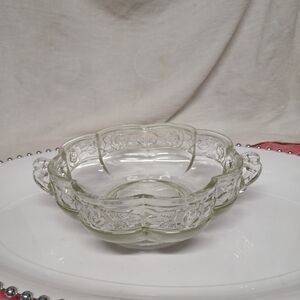 Vintage Elegant Aztec Clear Glass by Jeanette Serving Bowl